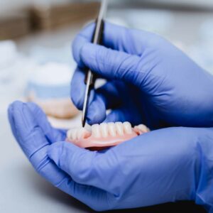 Máster en Estética Dental: Máster en Prótesis, Implantoprótesis y Estética Dental